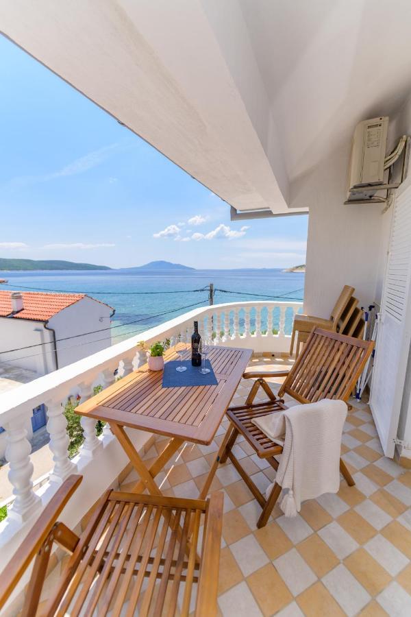 Martinšćica Apartmani Noris מראה חיצוני תמונה